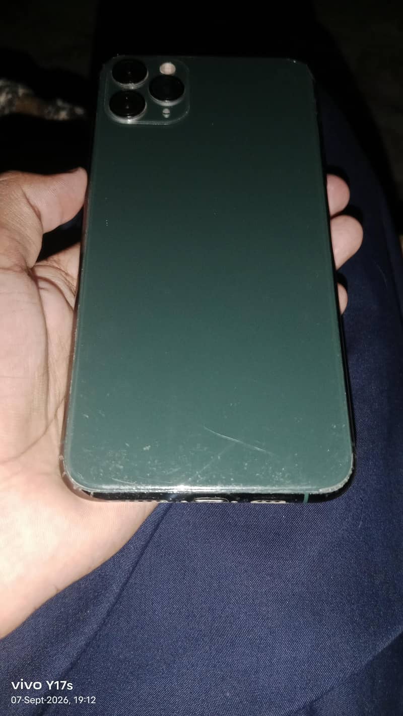 Apple iPhone 11 Pro Max 5