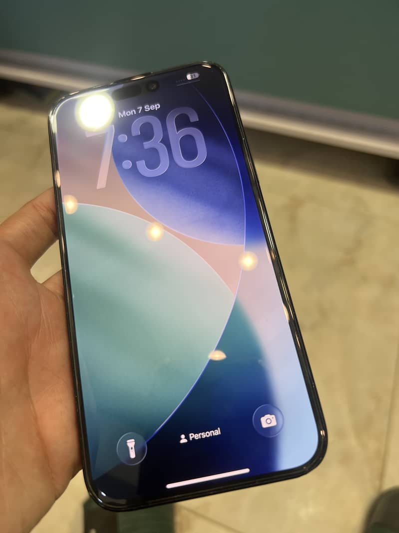 Apple iPhone 15 plus 1