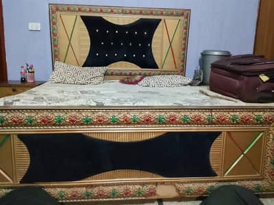 bed+ dressing+ table