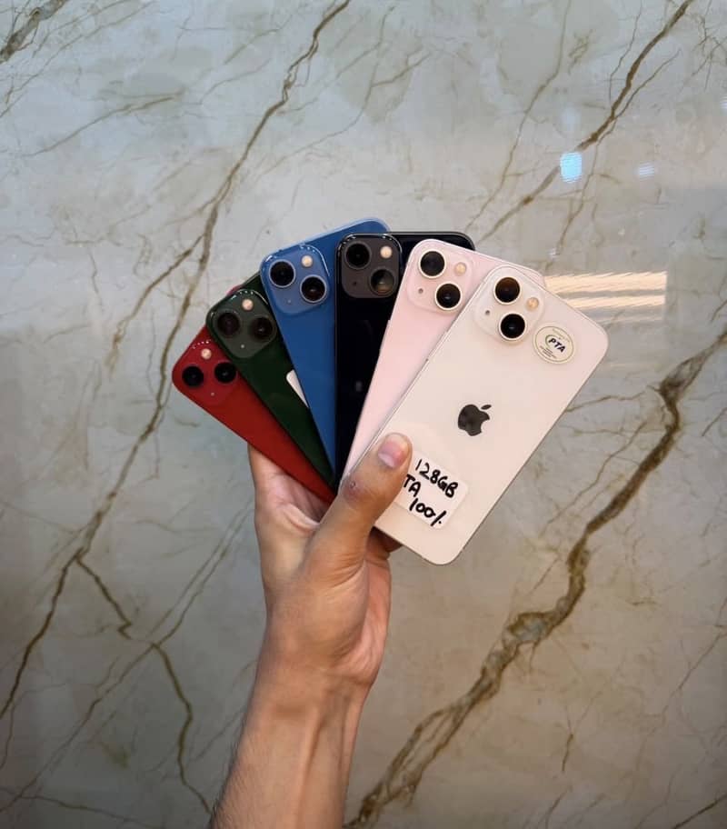 Apple iPhone 13 0