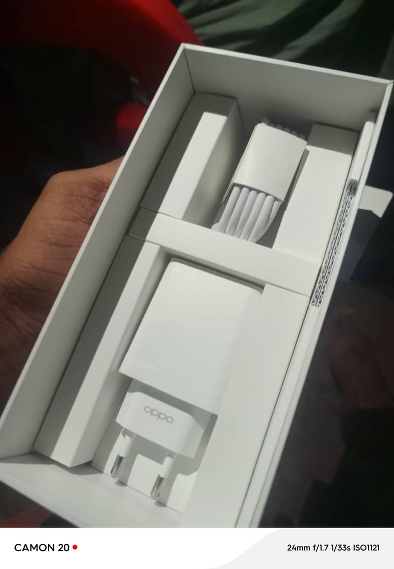 OPPO A6k 4
