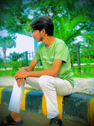 LAEEQ JAVED