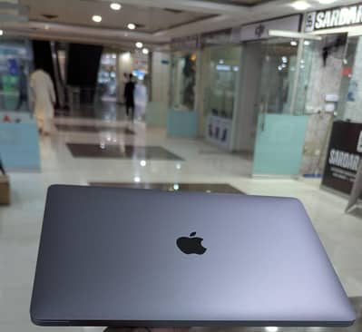 MacBook Air M1 Air ScratchLess Warranty Expired