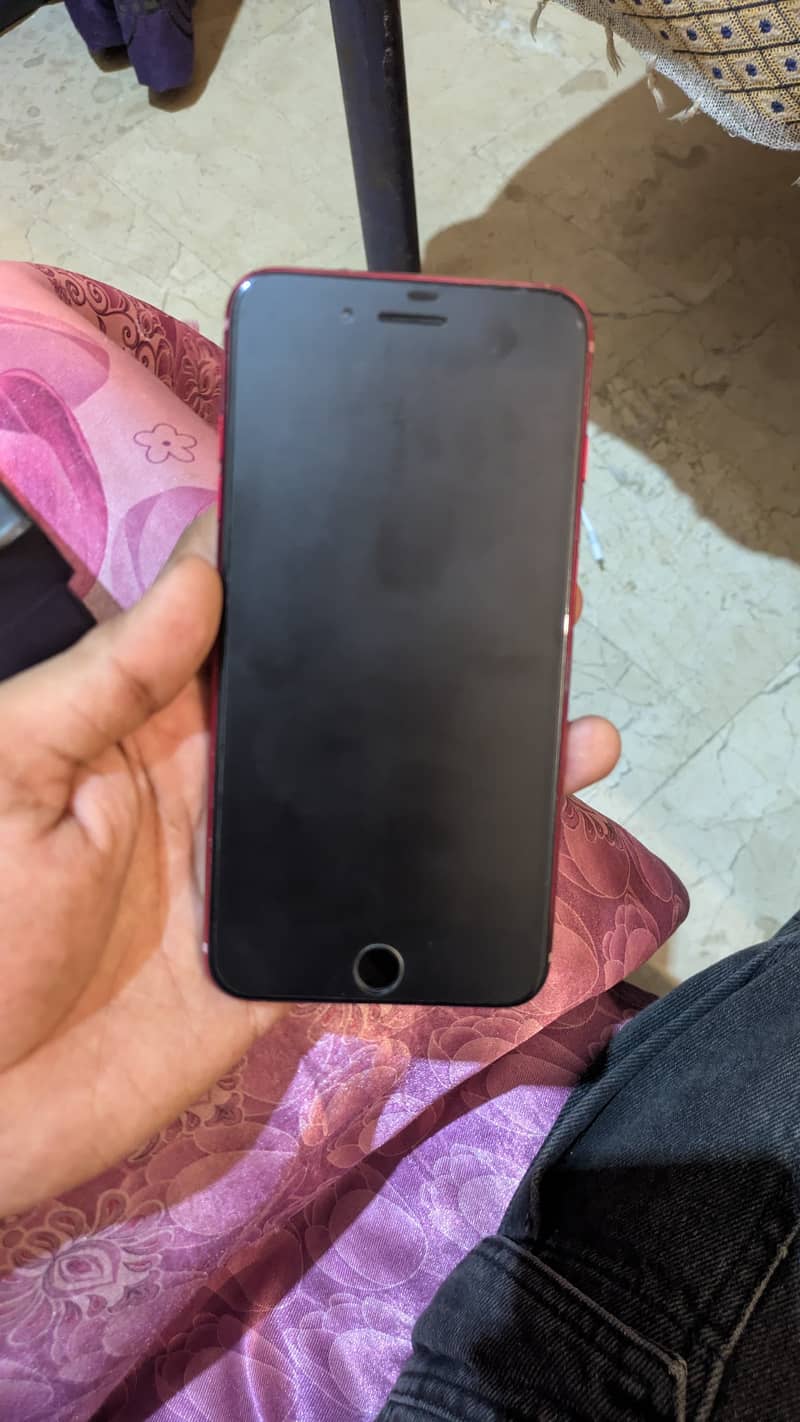 Apple iPhone 8 Plus 2