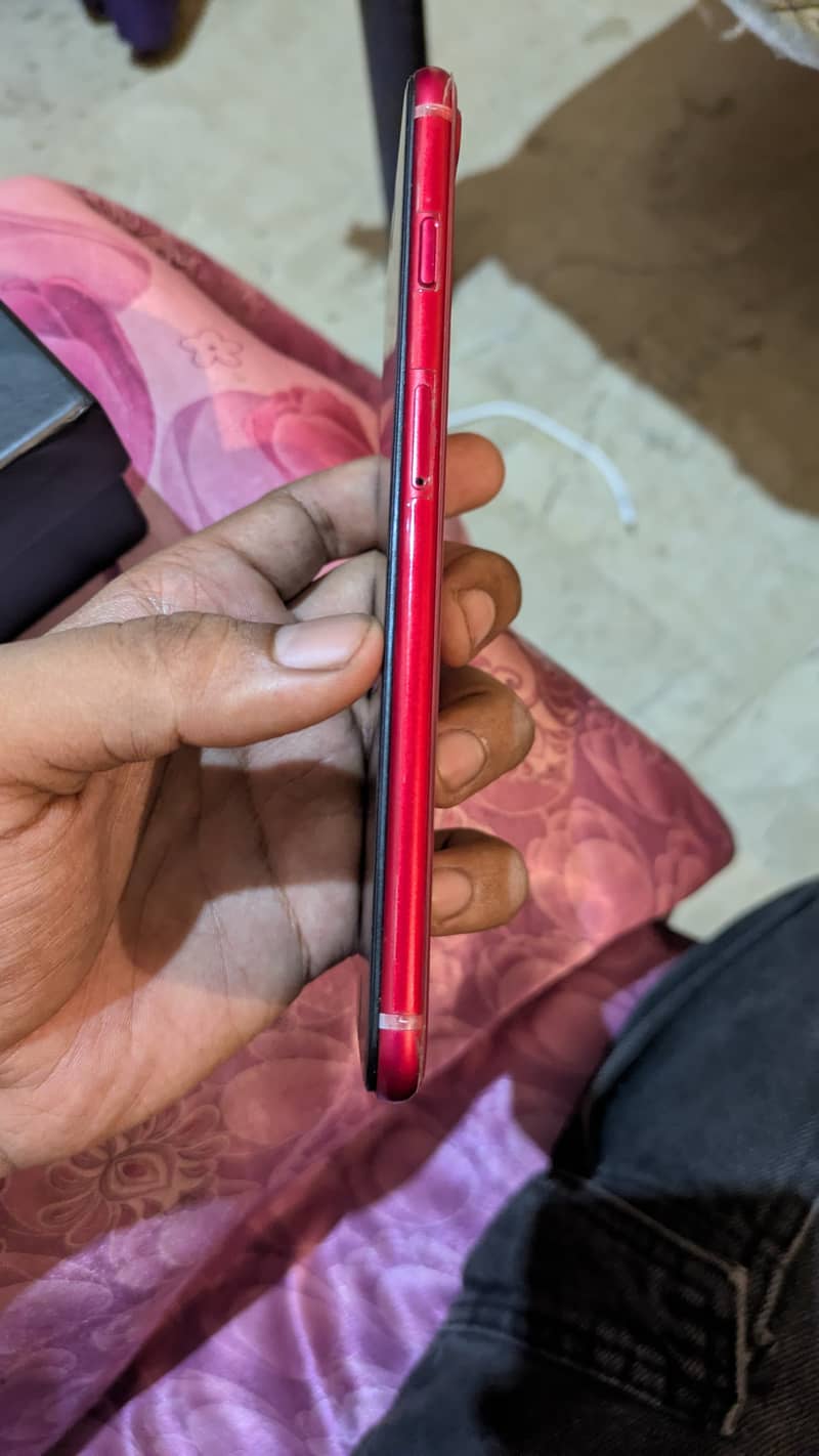 Apple iPhone 8 Plus 5