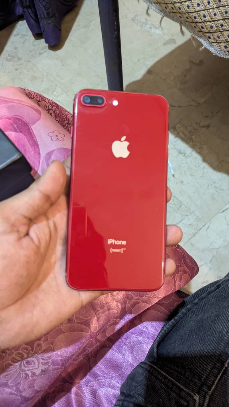 Apple iPhone 8 Plus 8