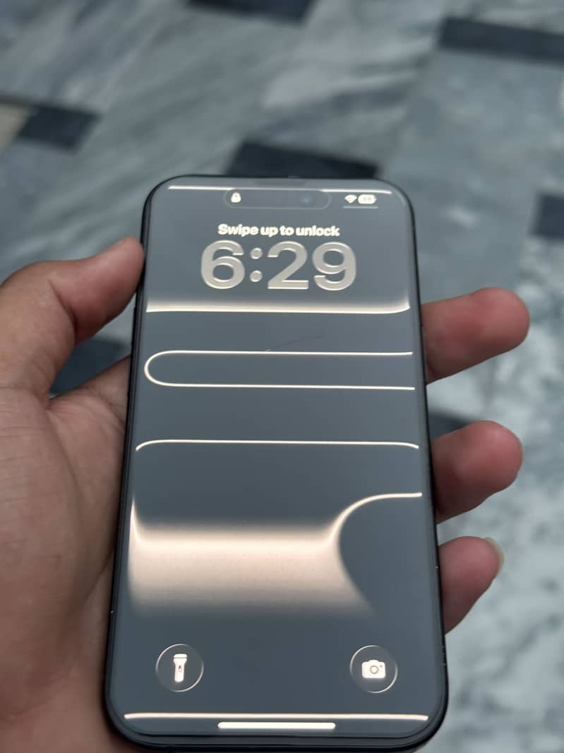 Apple iPhone 15 2