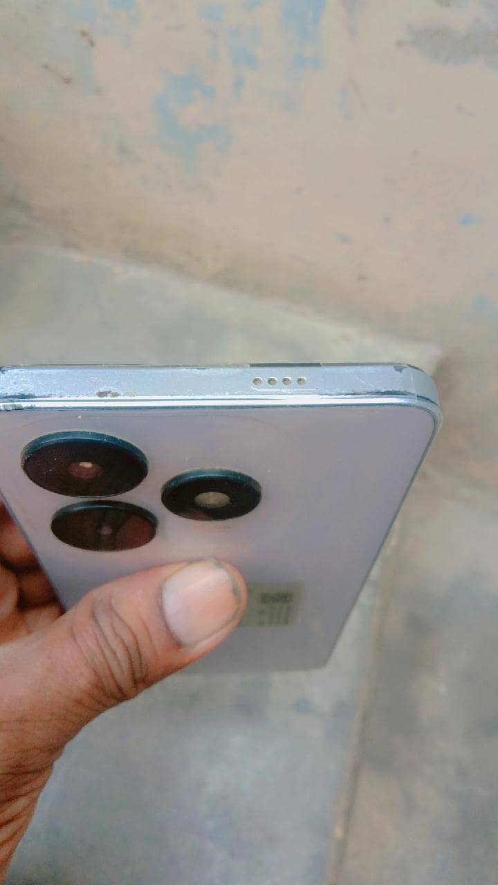 Tecno Spark 20C 4