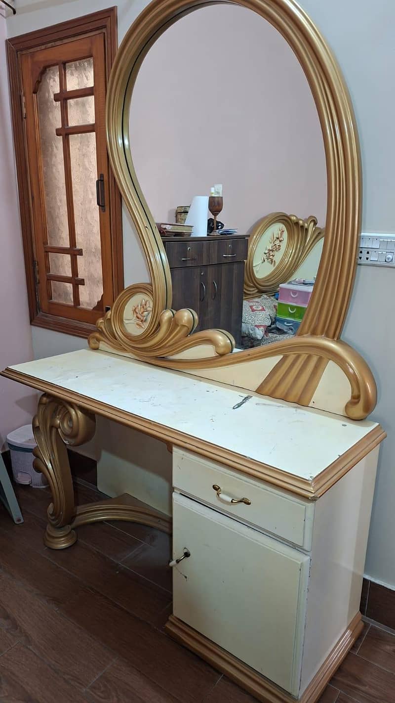 Deco Bed + Dressing 4