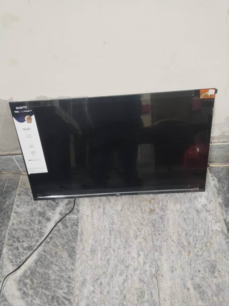 TCL Led 32 inch android 0