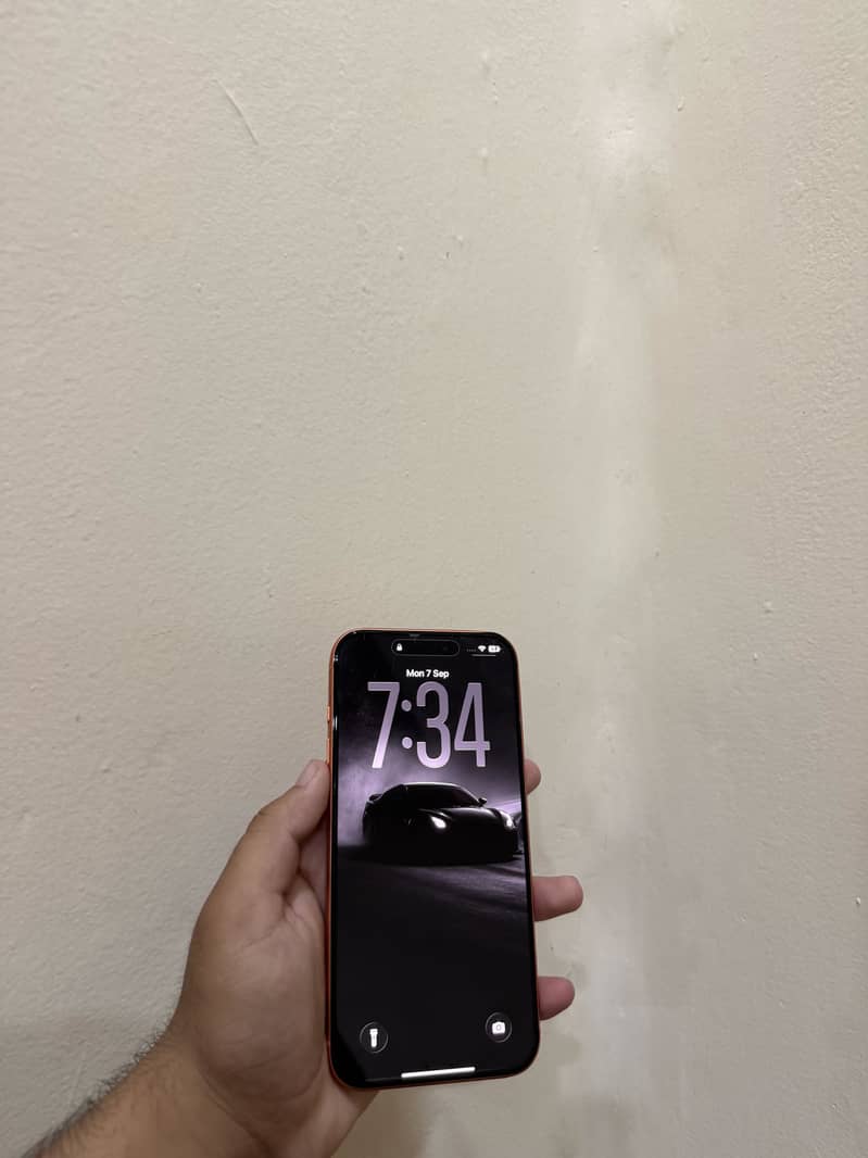 Apple iPhone 17 Pro Max 1