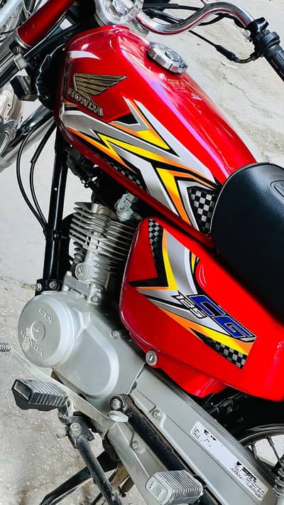 Honda CG 125 2025