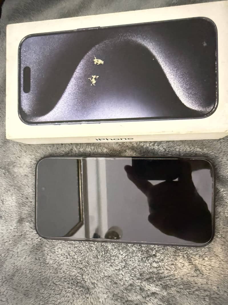 Apple iPhone 15 Pro 0
