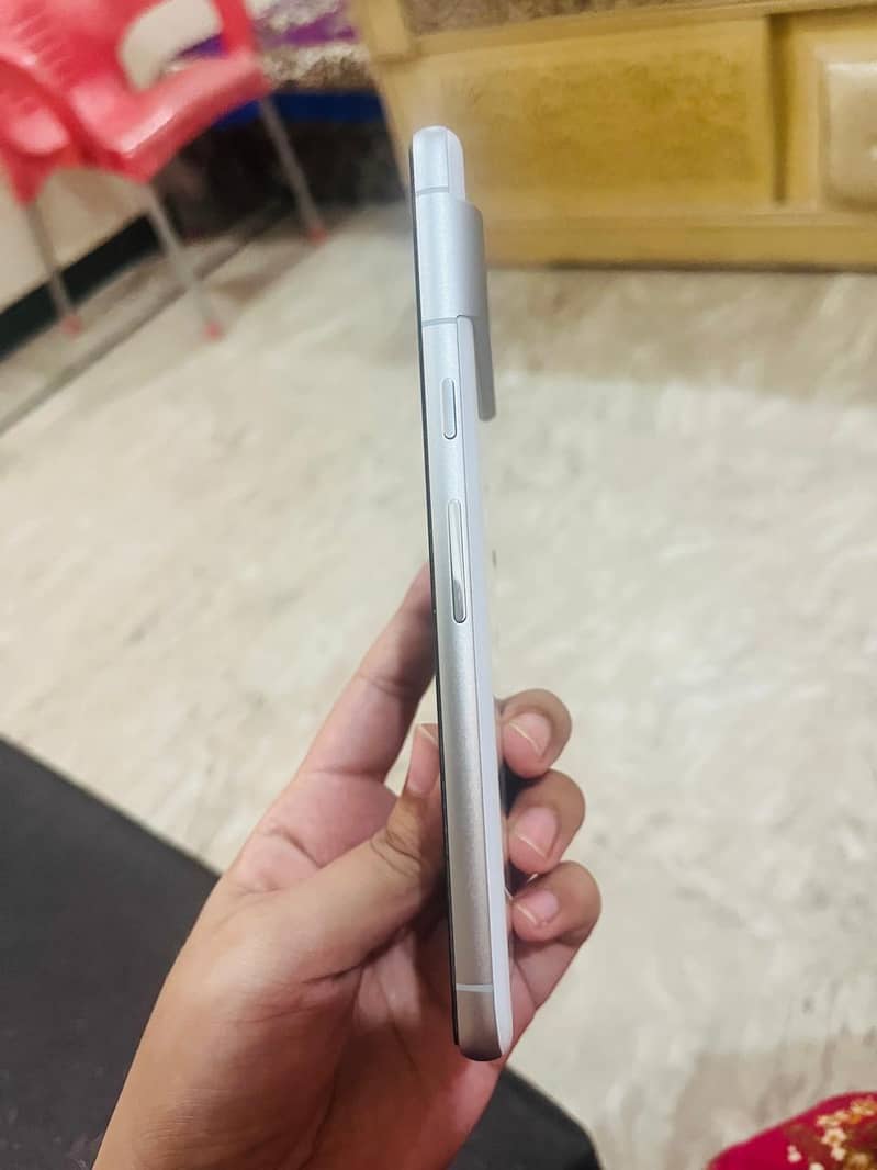 Google Pixel 7 2