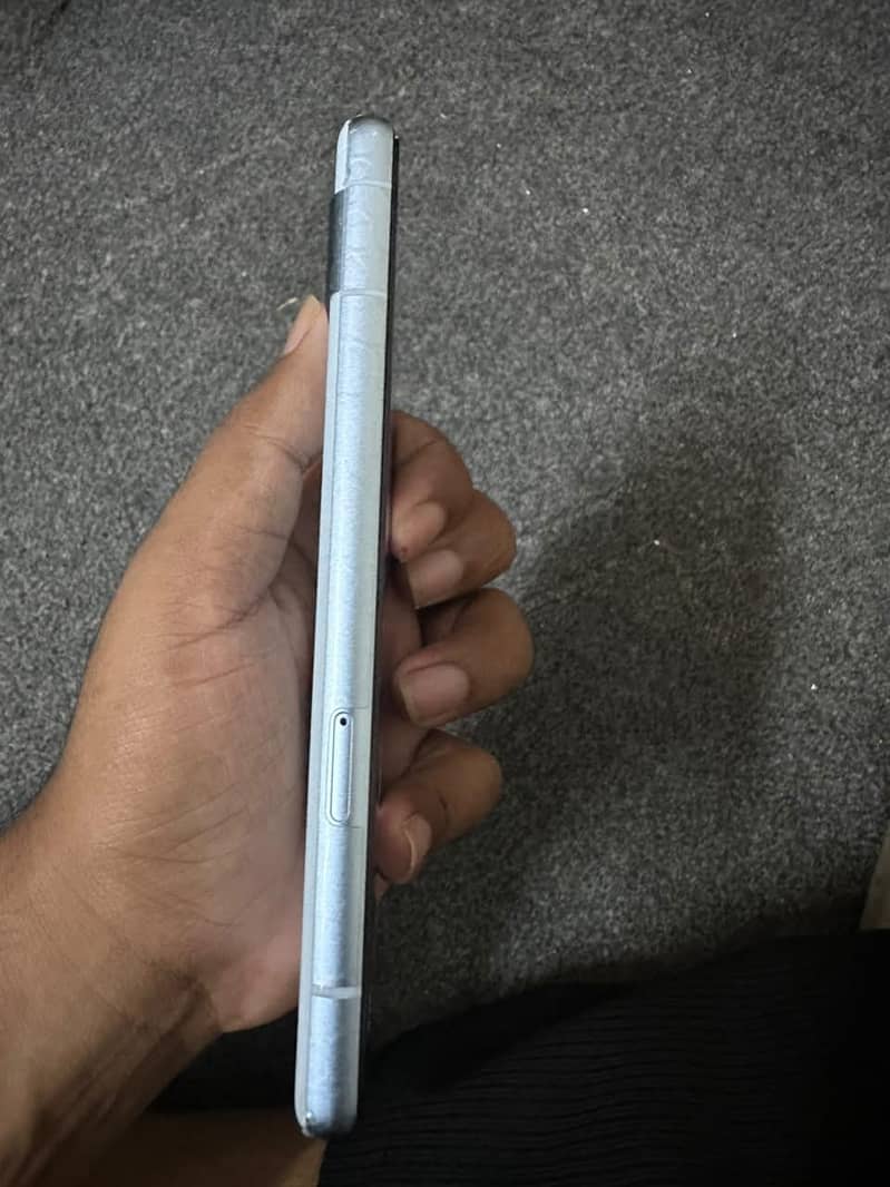 Google Pixel 7a 5