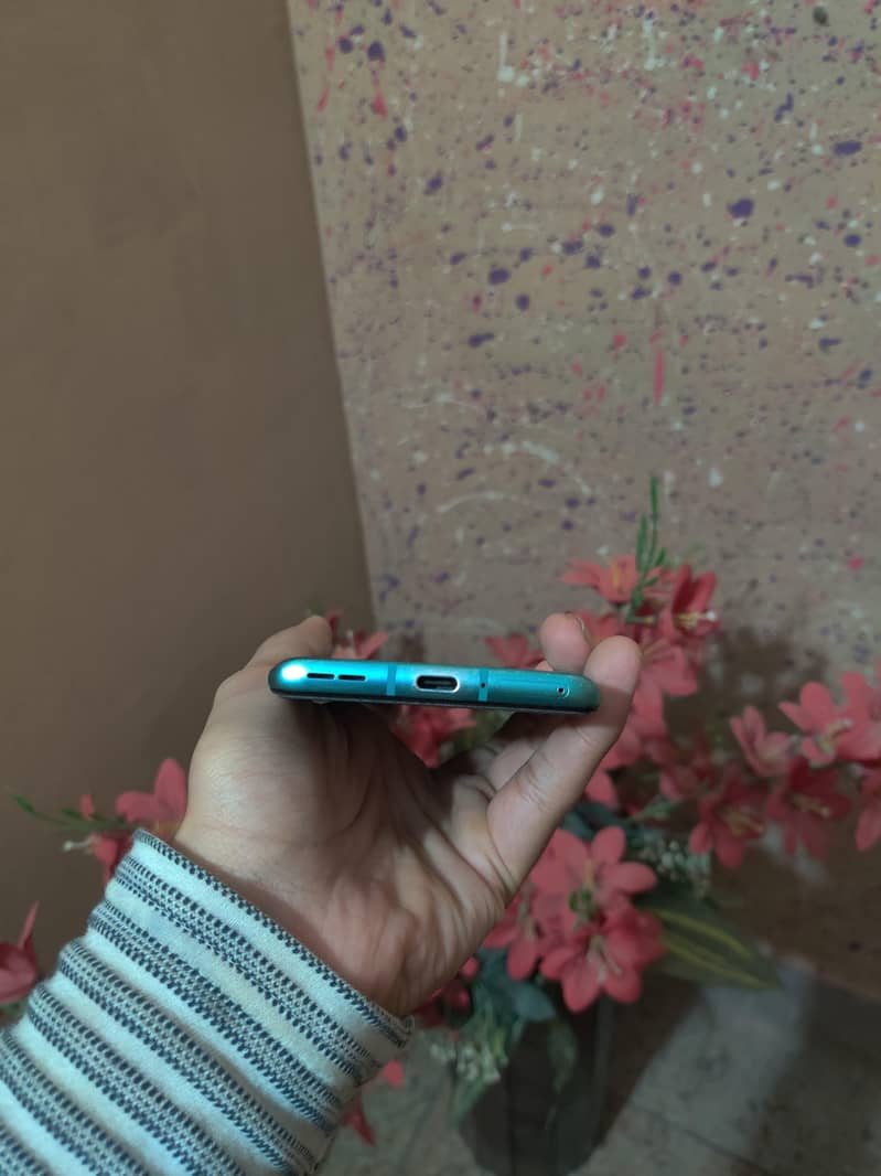 One Plus 8T 1