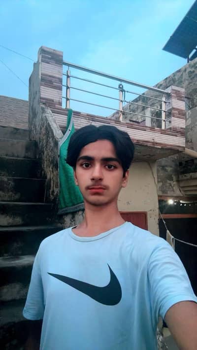 majy kam urgent chaya ha apne green town ma