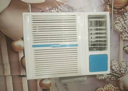window AC