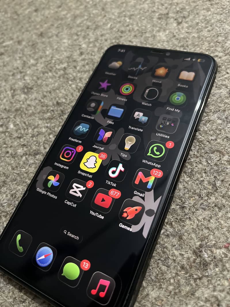 iPhone 11 Pro Max sim working 2