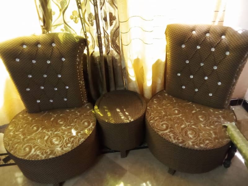 SOFA SET + DEWAN + CHAIRS + Mini Round Table 2