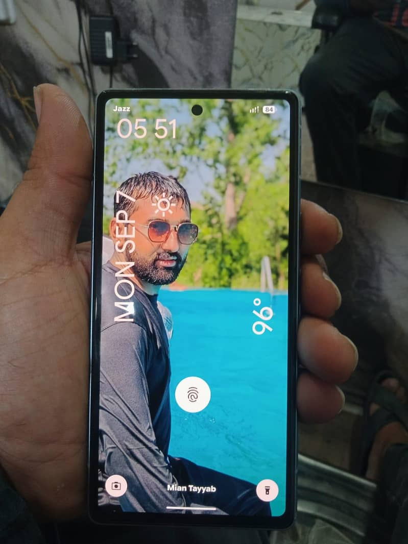 Google Pixel 7a 4