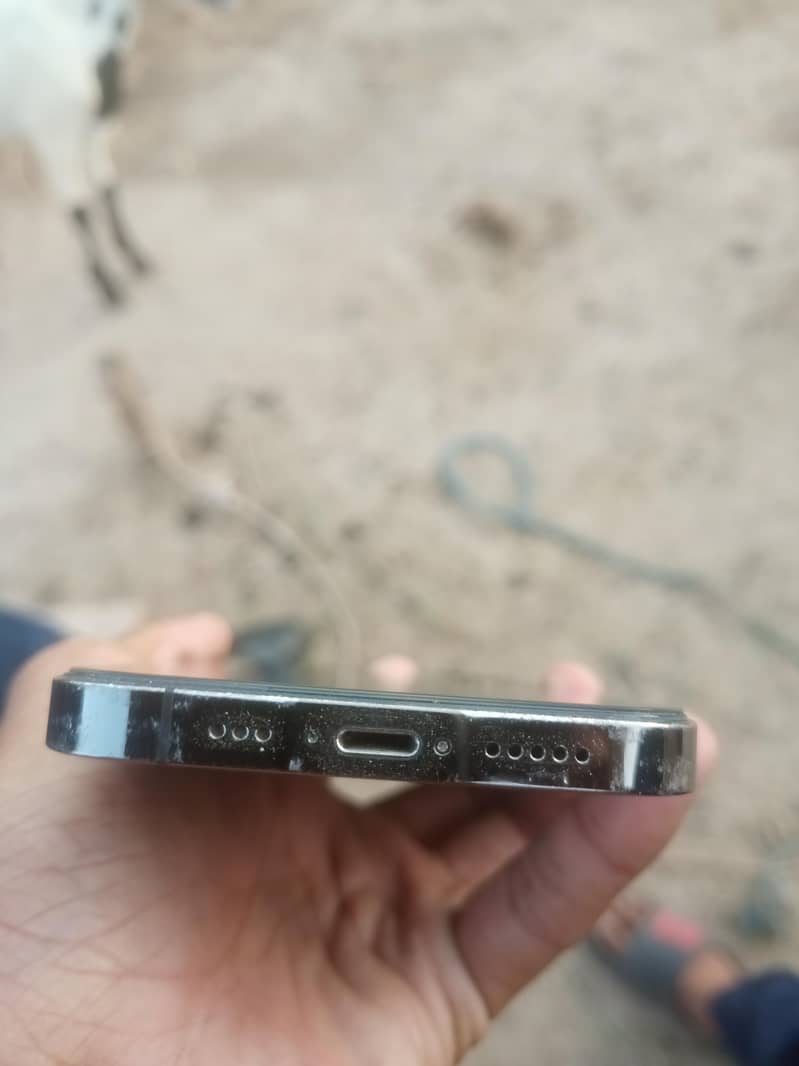 Apple iPhone 13 Pro 5