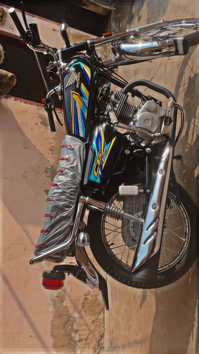 CG 125