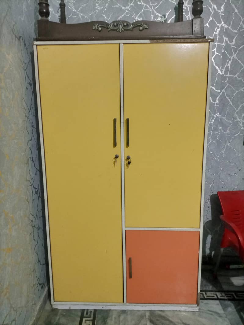 2 door wardrobe 0