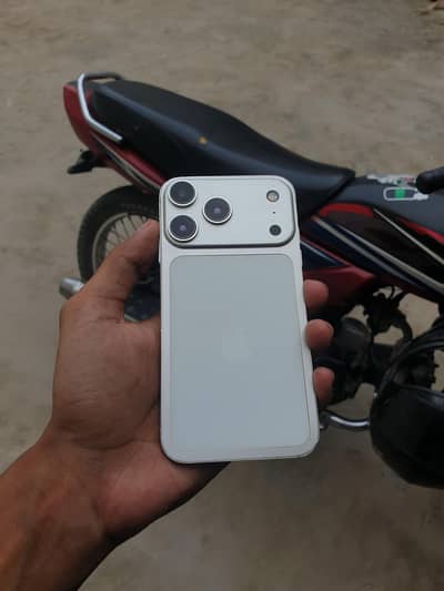 iphone XR to 17 pro max