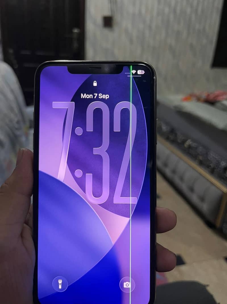 iPhone 11 Pro Max 0