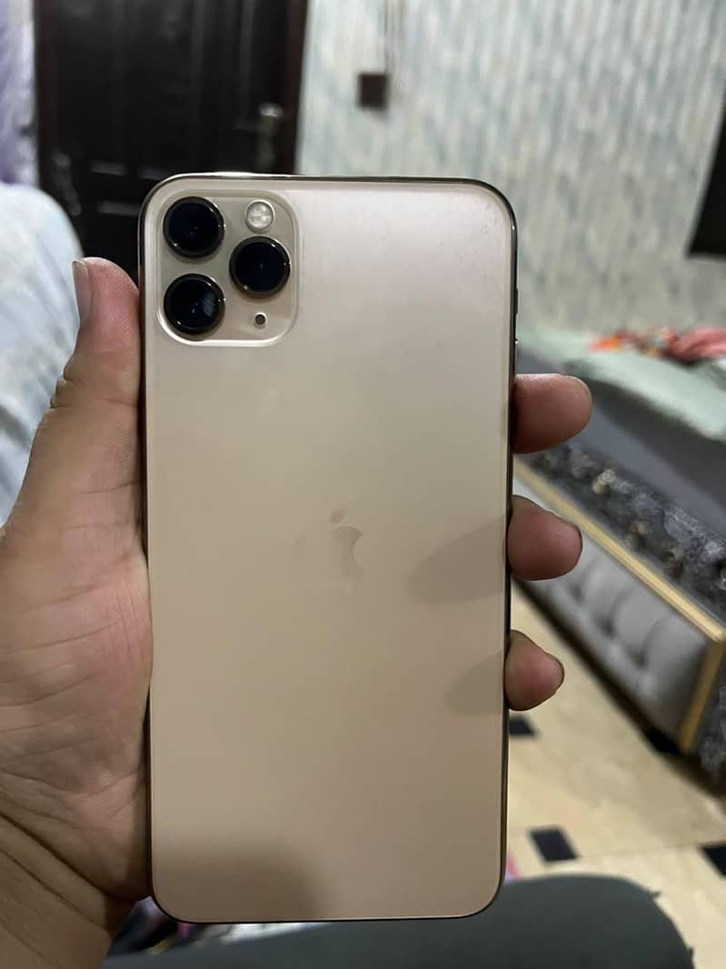 iPhone 11 Pro Max 2