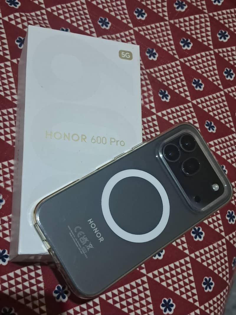 honor 600 pro. 1