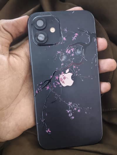 Apple iPhone 12