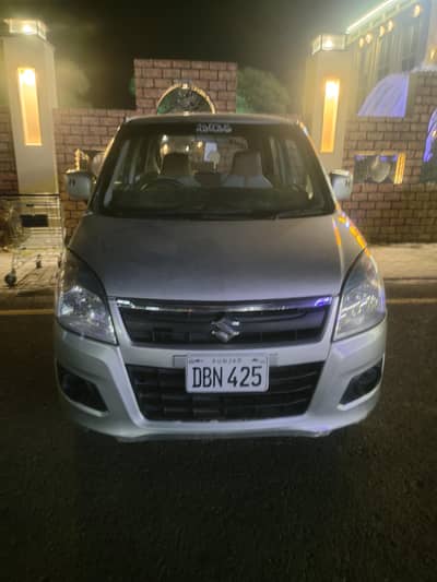 Suzuki Wagon R 2018 12 lakh advance 1 sall 6 mounth ka time ho jaya ga