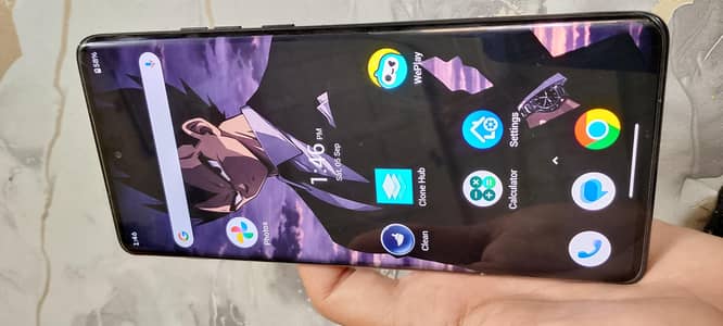 Moto Edge 2024 8 gb ram 256gb memory finger screen py Hy All okay