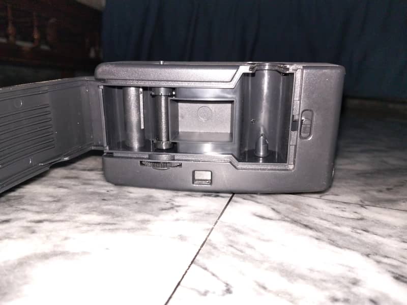 digital camera 0