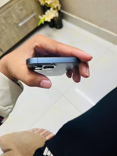 Apple iPhone 13 Pro jv