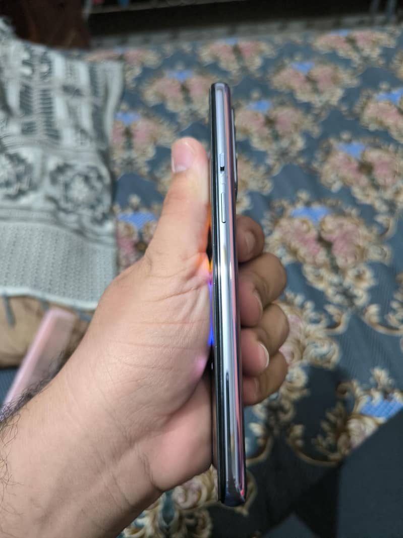 One Plus 9 4