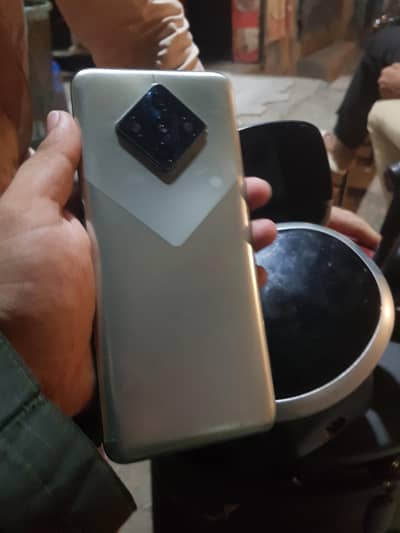 Infinix Zero 8i