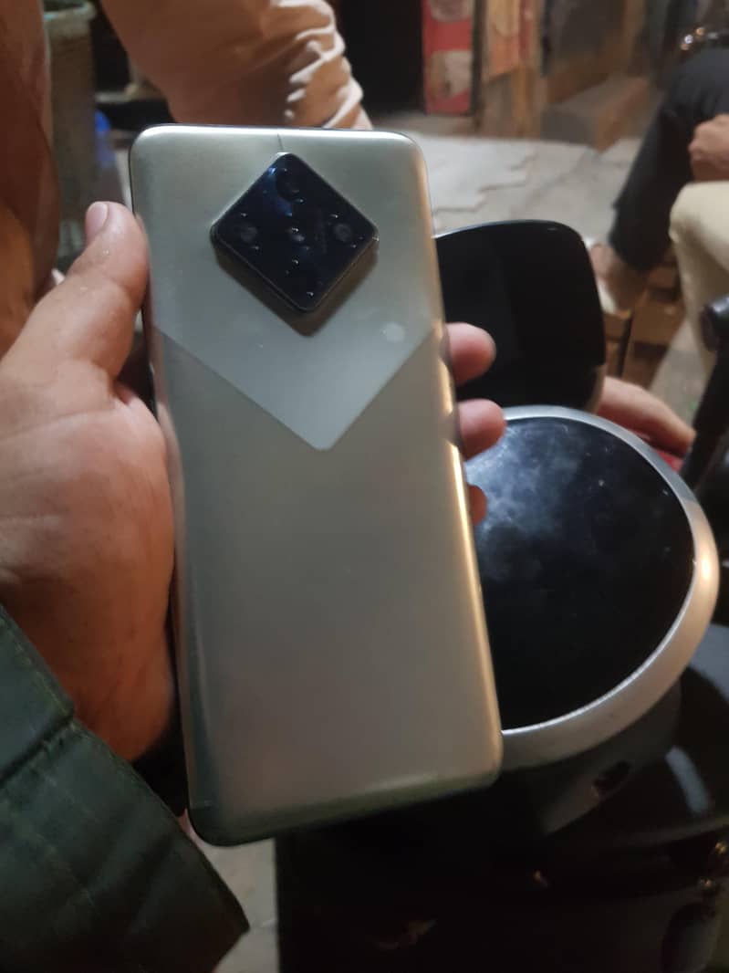 Infinix Zero 8i 0