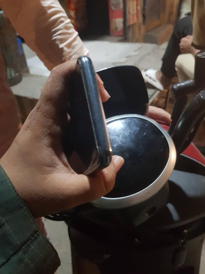 Infinix Zero 8i 2