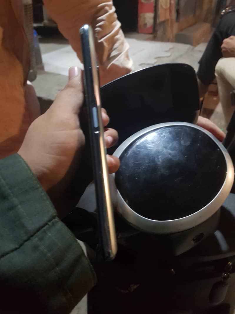 Infinix Zero 8i 3