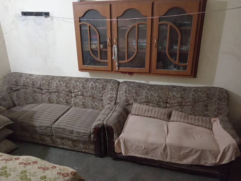 use able sofa set 11