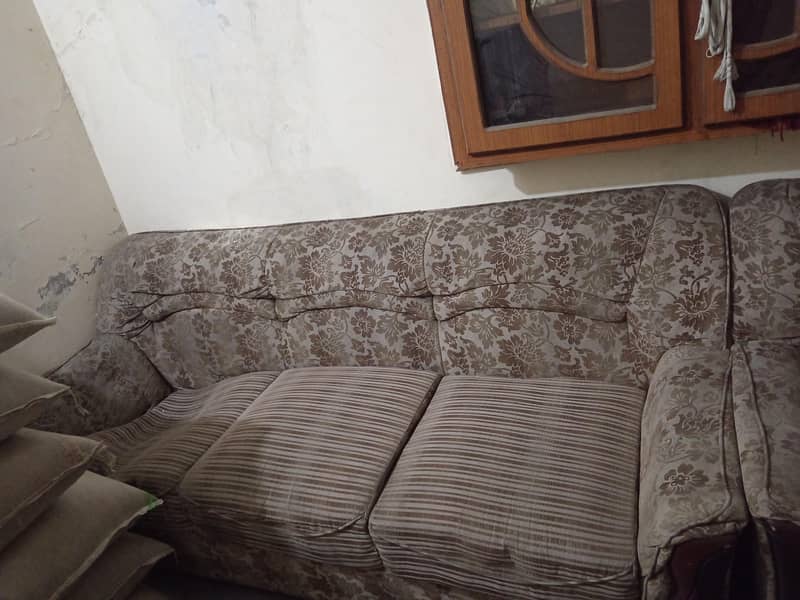 use able sofa set 13