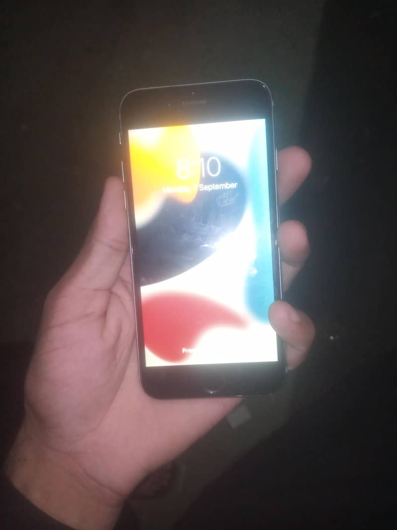Apple iPhone 6S 0