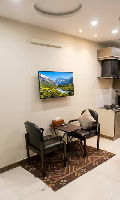 Furnished 1 BHK Apartment in Bahria Town Lahore