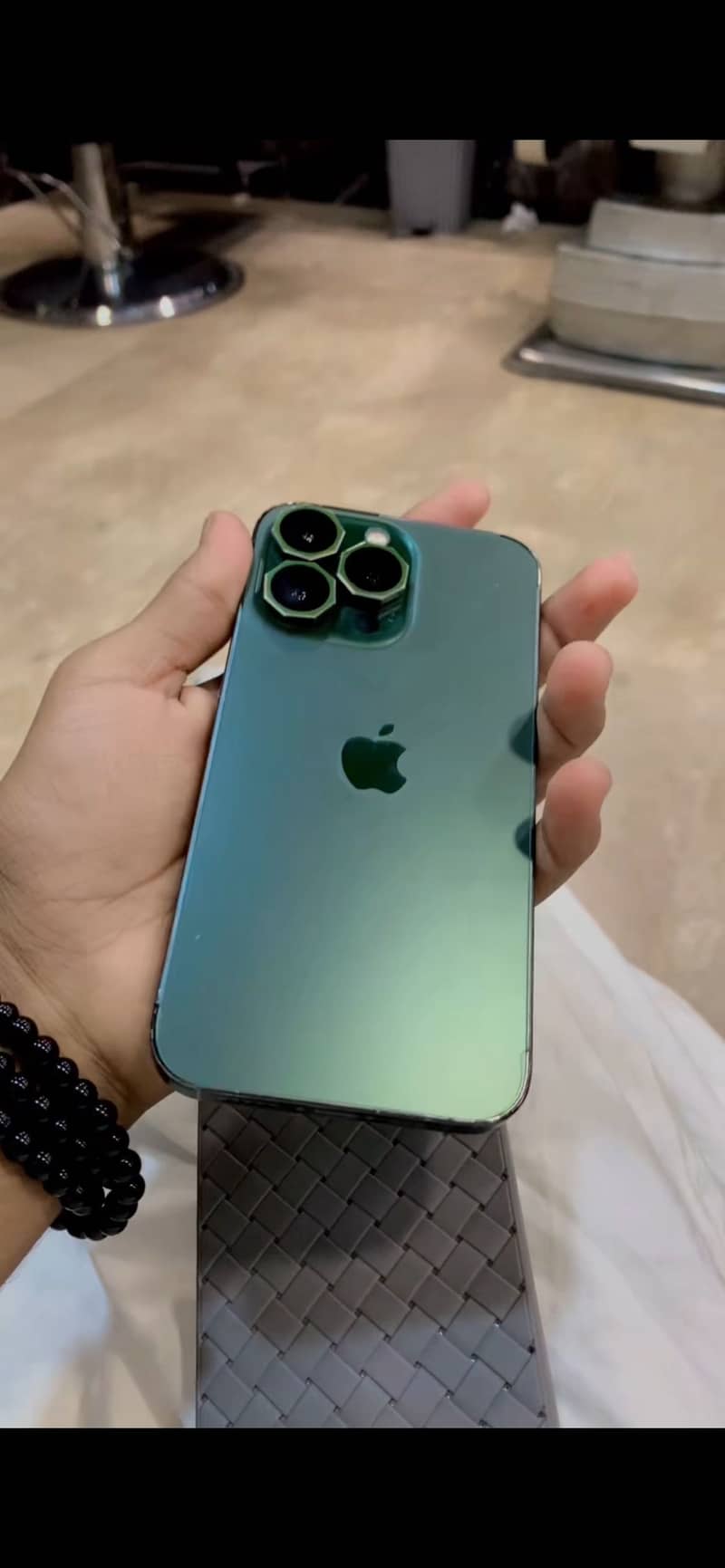 Apple iPhone 13 Pro 0