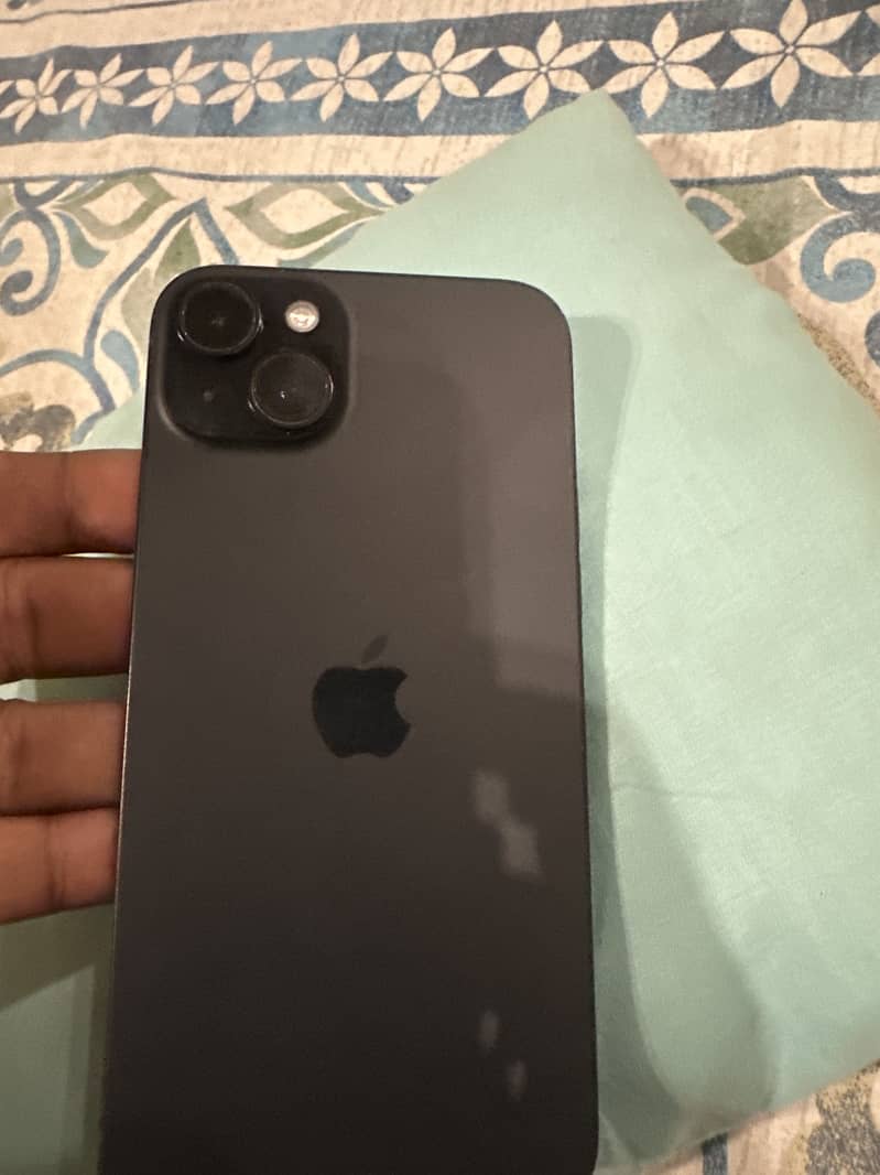 Apple iPhone 15 plus 2