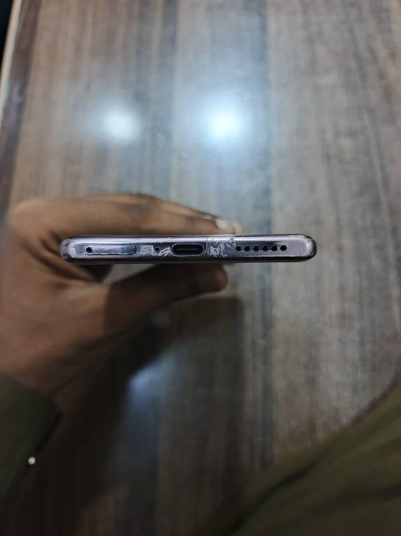 Infinix Zero 40 4