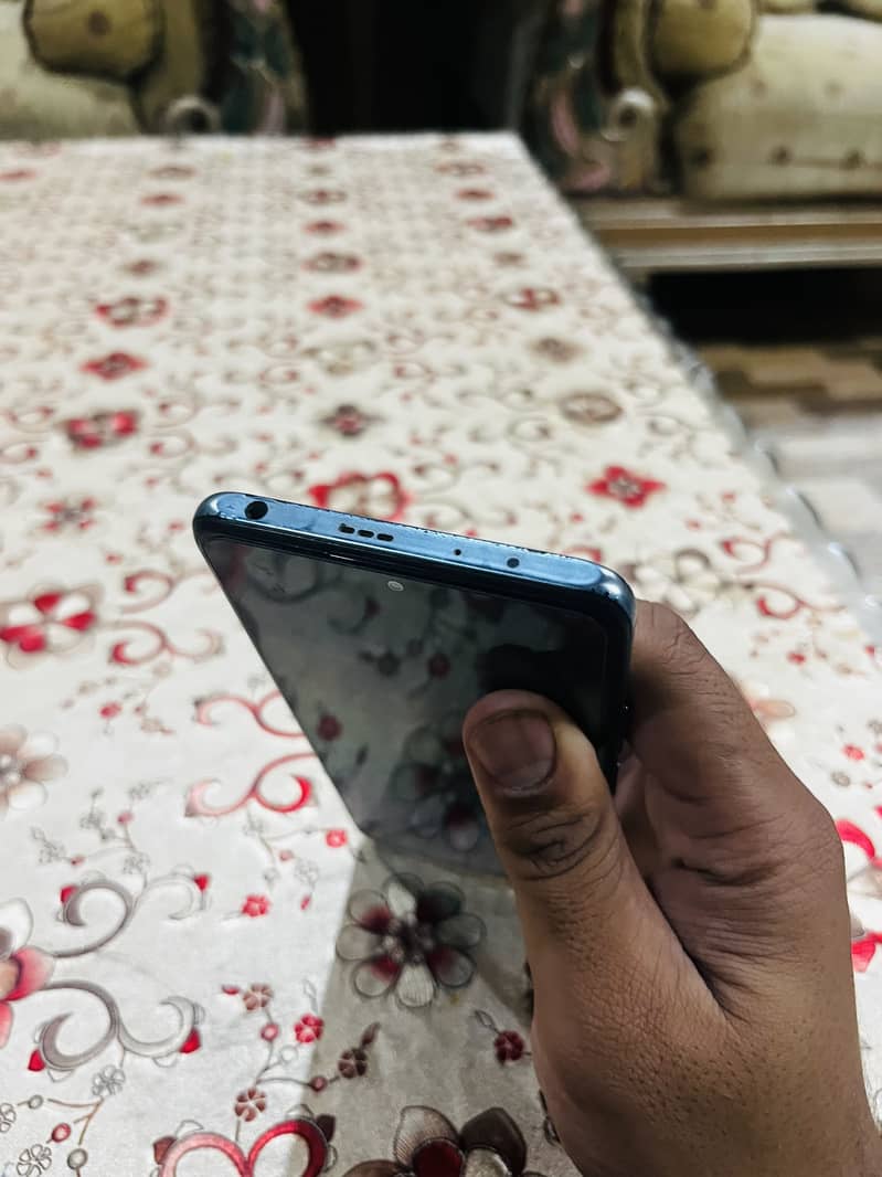 Xiaomi Redmi Note 10 Pro 3